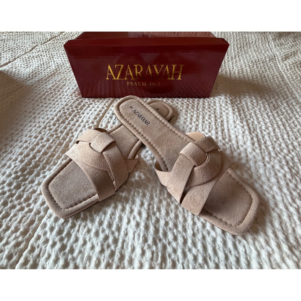 Azarayah Hit N Run Beige Square Toe Slide Sandals Womens Size 9 Flat Slip On